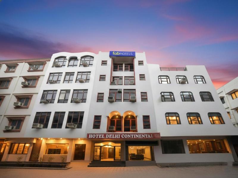 Hotel Delhi Continental