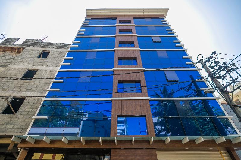 10525 Varcity Abra Madiwala — general view