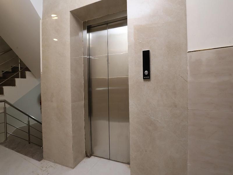 Hotel Airway image