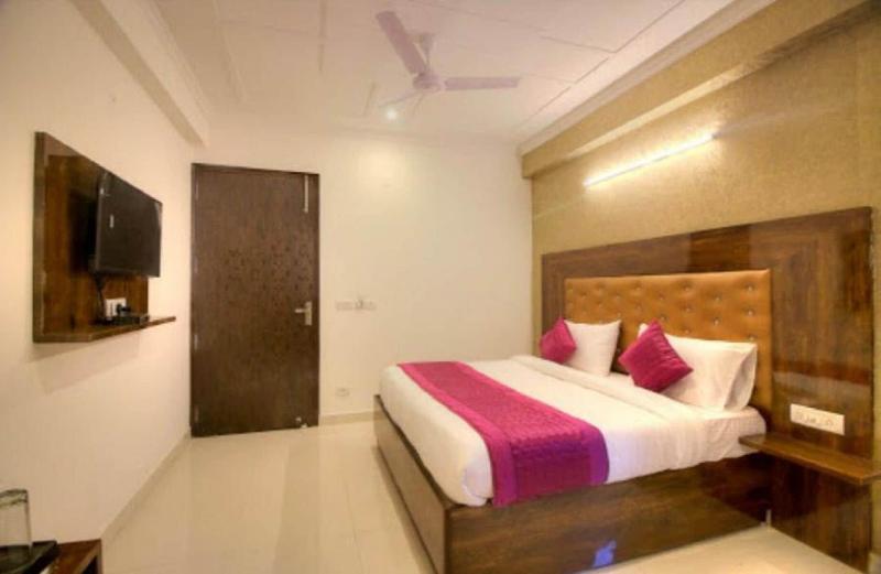 Hotel Ark of Avalon  image