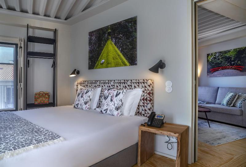 Porta Nova Collection House image