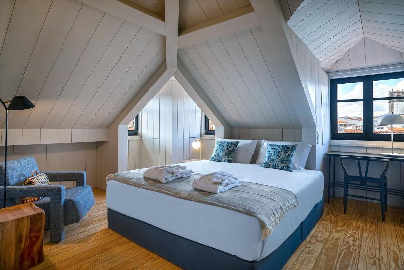Porta Nova Collection House image