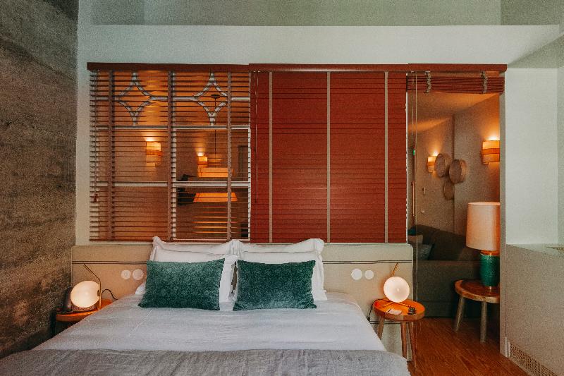 Torel 1884 Suites & Apartments image