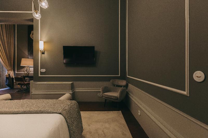 Torel 1884 Suites & Apartments image