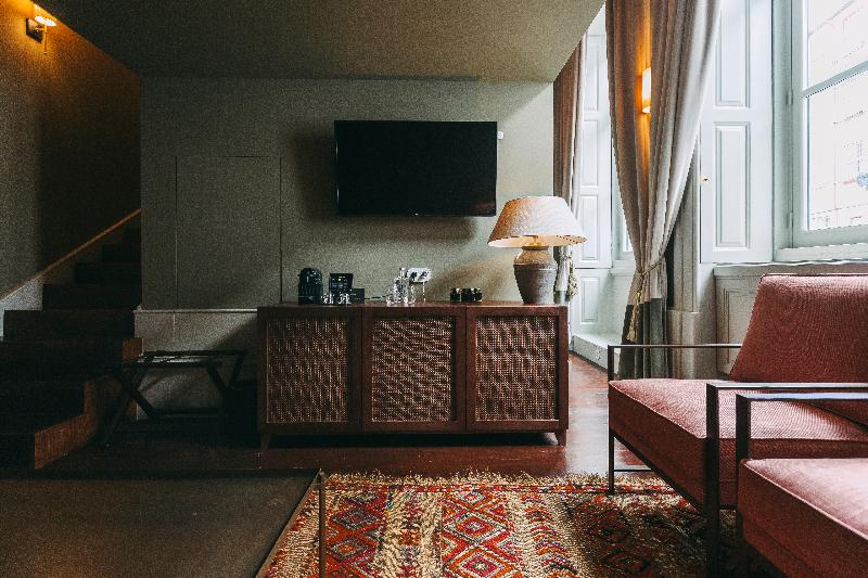 Torel 1884 Suites & Apartments image