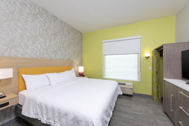 Home2 Suites by Hilton Portland Hillsboro image