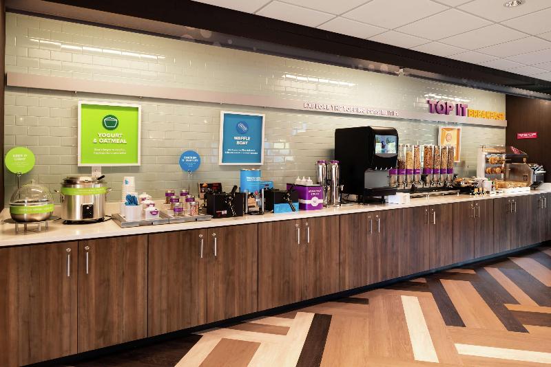 Tru By Hilton Staunton image