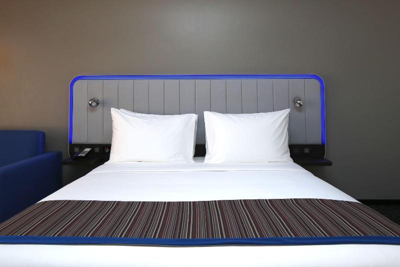 Park Inn By Radisson Najran image