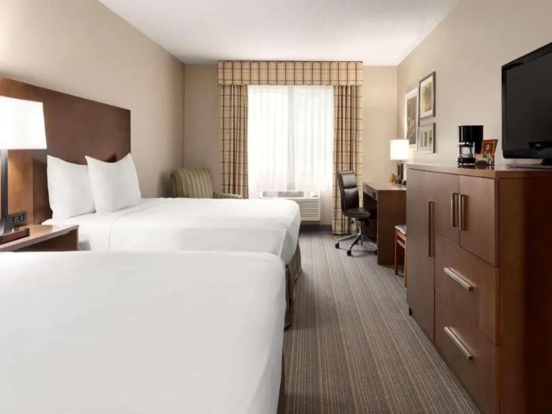 Country Inn & Suites by Radisson, Baxter, MN image