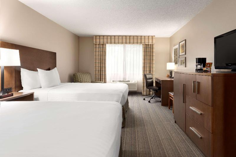 Country Inn & Suites by Radisson, Baxter, MN image