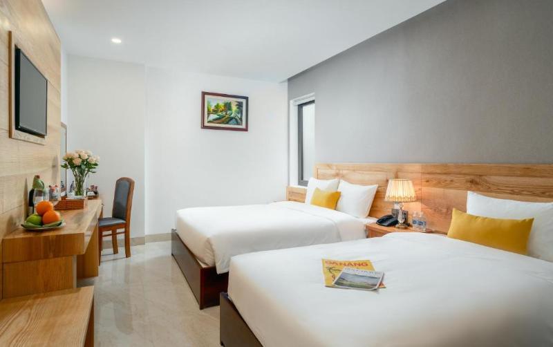Sunny Ocean Hotel & Spa image