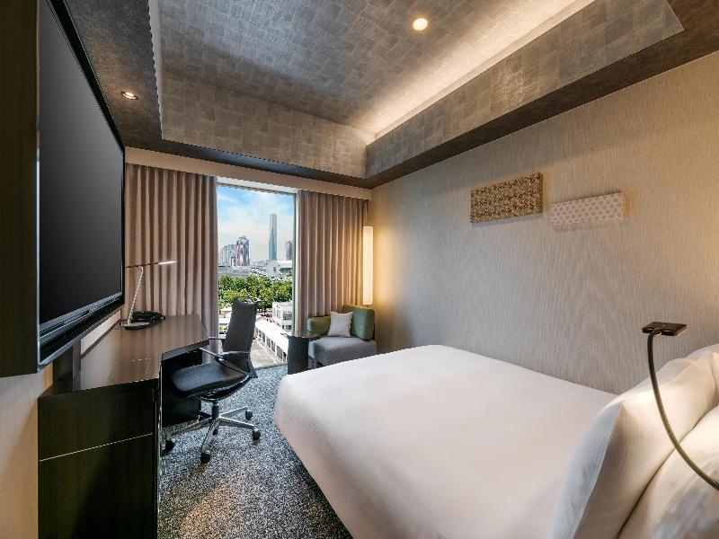 DoubleTree by Hilton Tokyo Ariake image