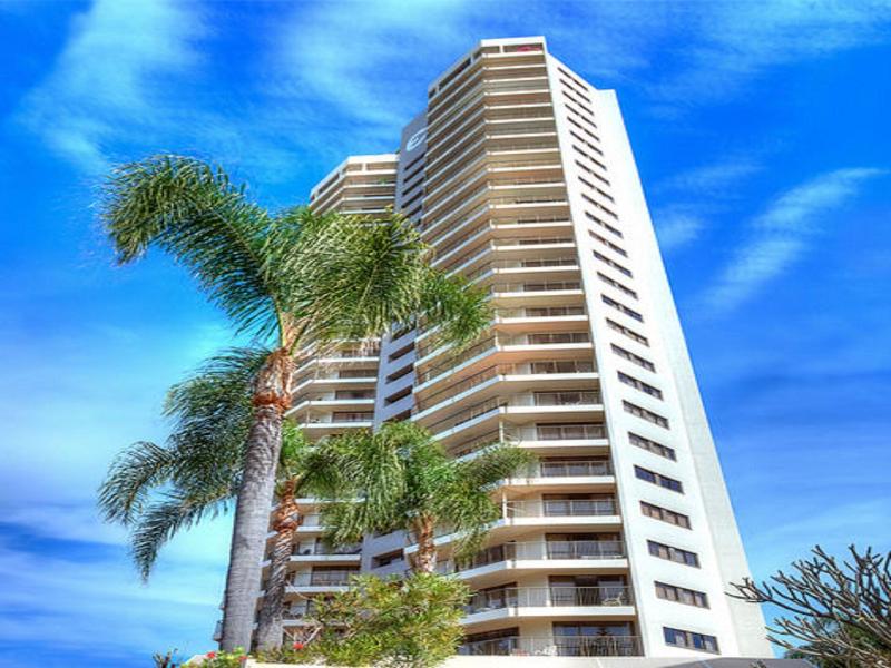 Burleigh Esplanade Beachfront Apartments image
