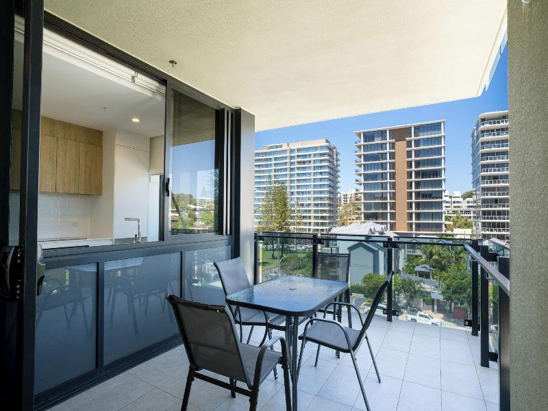 Iconic Kirra Beach Resort image
