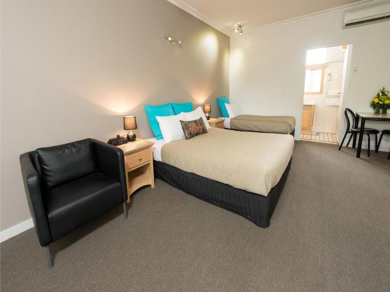 Berri Hotel image