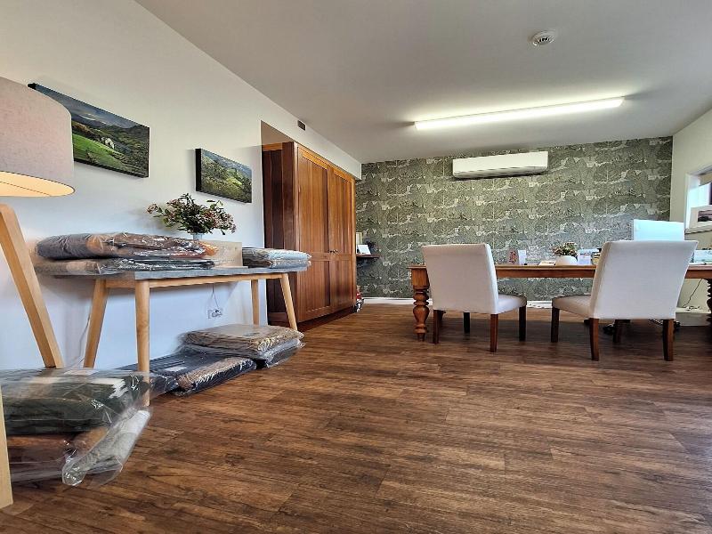 Cabot Lodge image