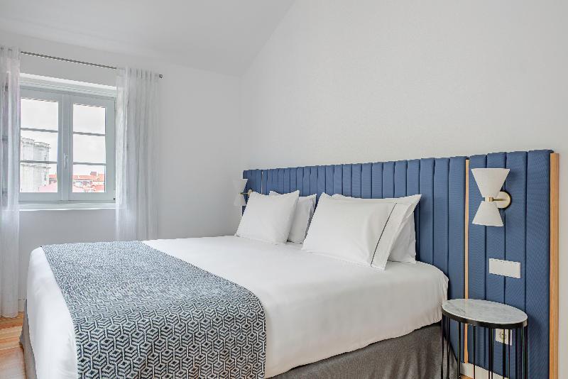 Tandem Palacio Alfama Suites image