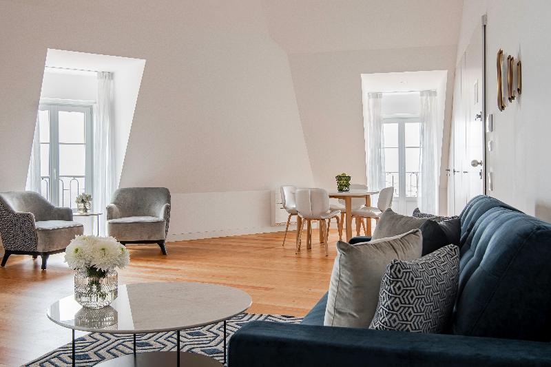 Tandem Palacio Alfama Suites image