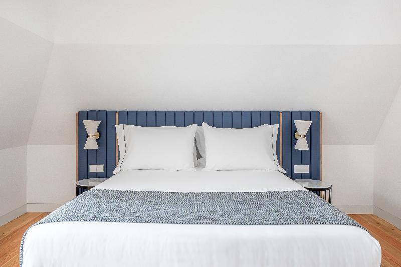 Tandem Palacio Alfama Suites image