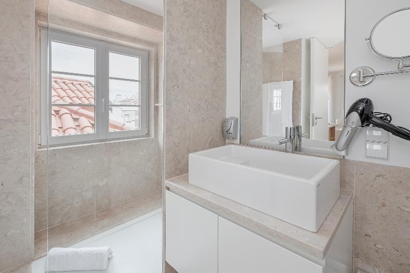 Tandem Palacio Alfama Suites image