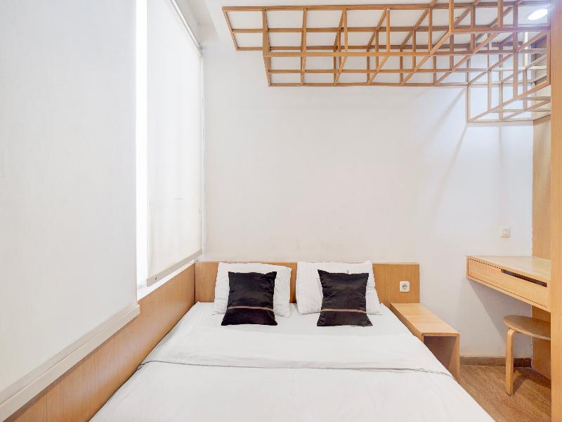 Hotel O Pondok Indah Near Gandaria City image