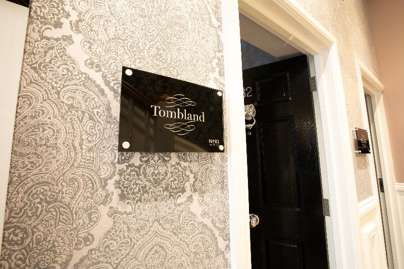 Number 82 The Unthank image