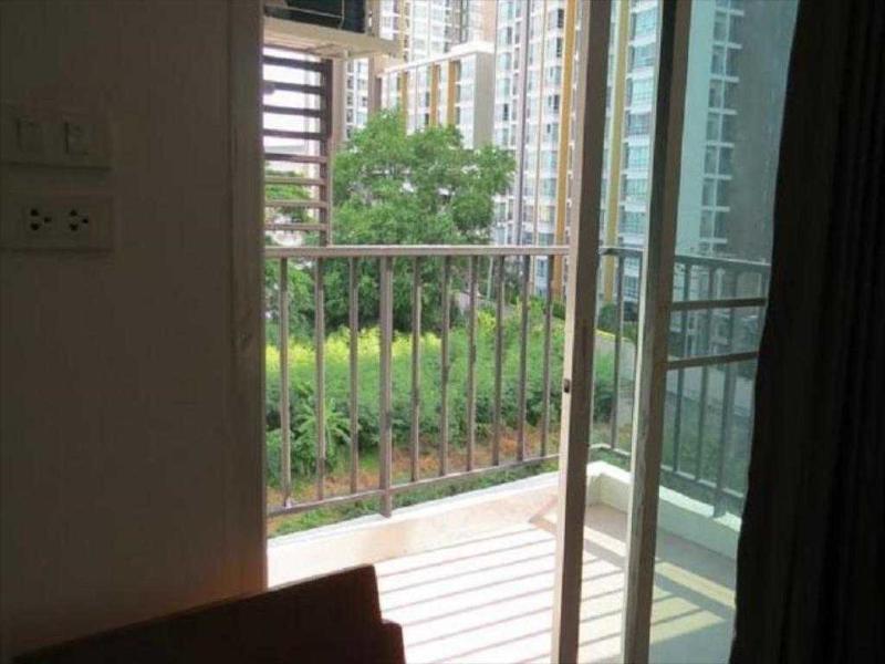 Townhouse Siam Privi Hotel image