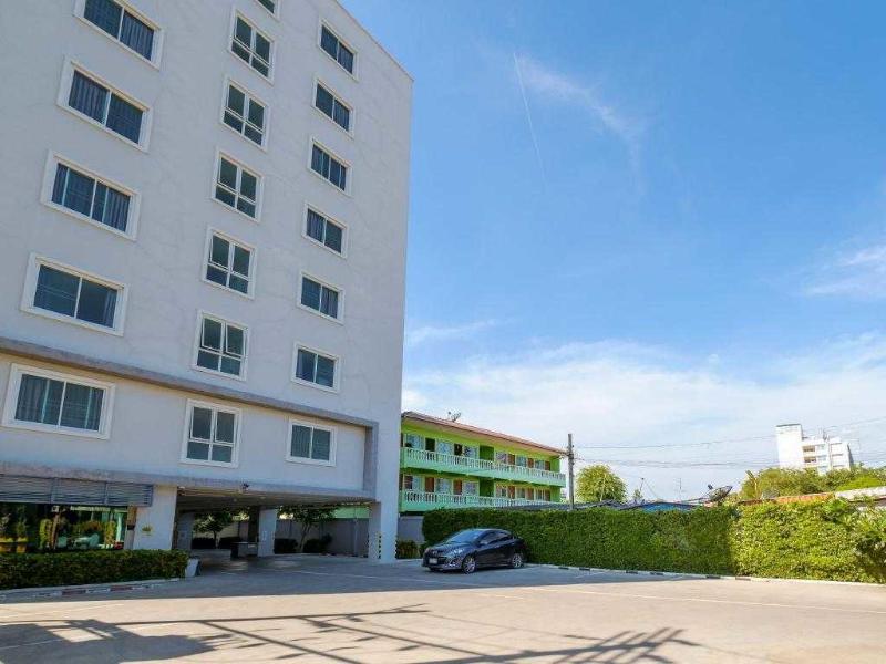 Townhouse Siam Privi Hotel image