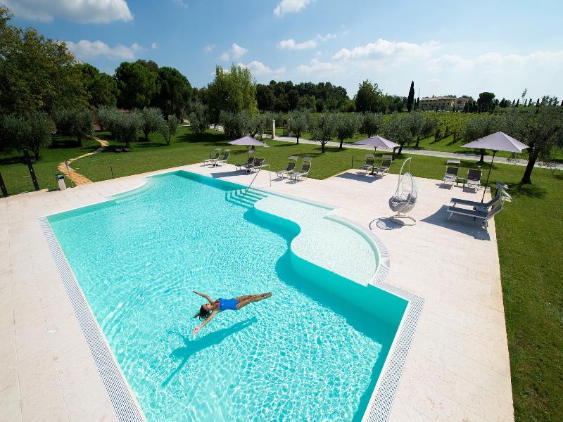 Borgo Romantico Green Wine Relais — general view