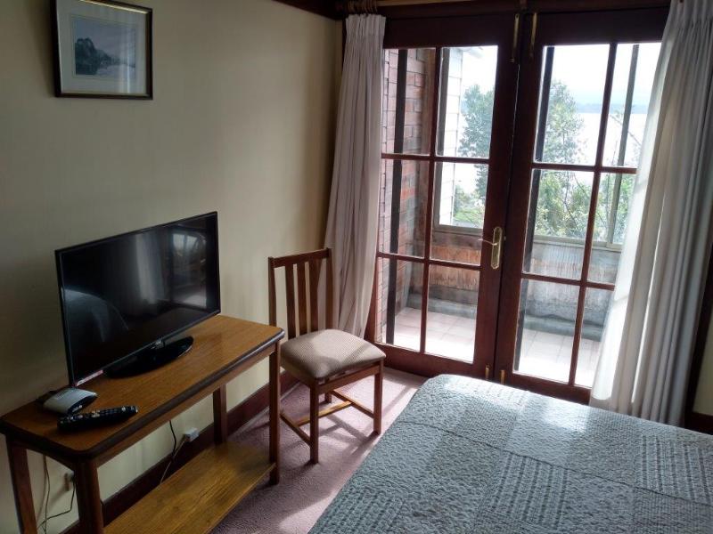 Hosteria Entre Lagos 3