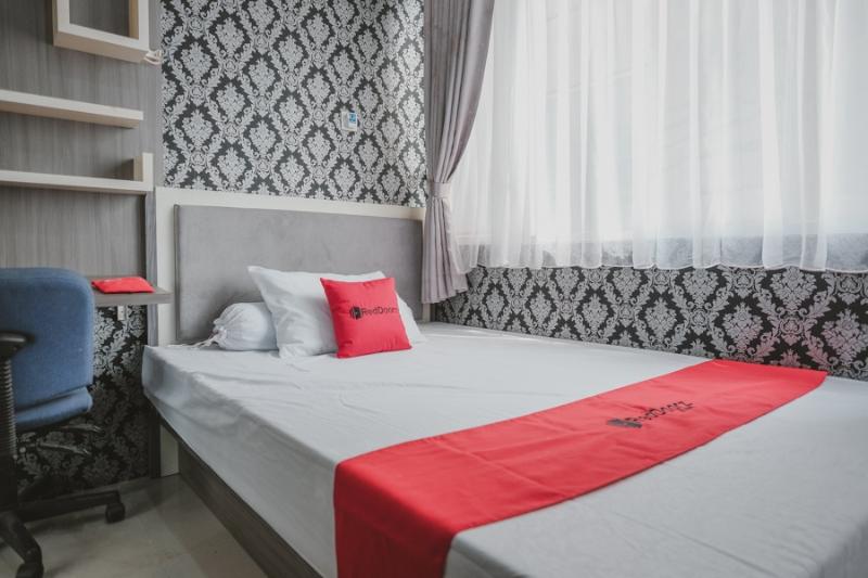RedDoorz Apartment @ Saladin Mansion Margonda image