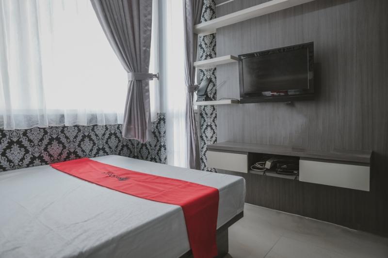 RedDoorz Apartment @ Saladin Mansion Margonda image