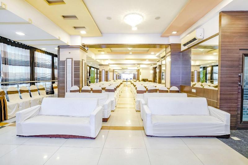 OYO 27601 Zaika Orchid Apartments image