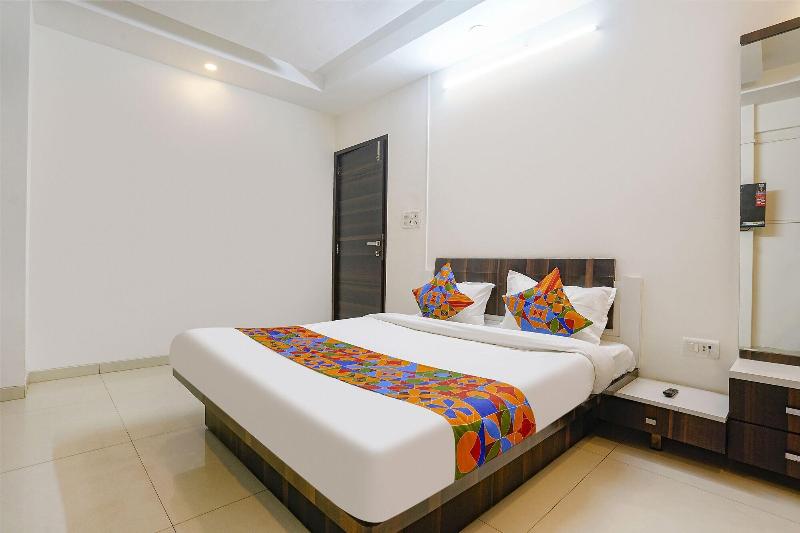 OYO 27601 Zaika Orchid Apartments image