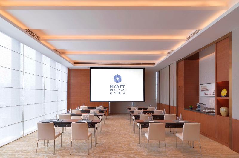 Hyatt Regency Zhenjiang image