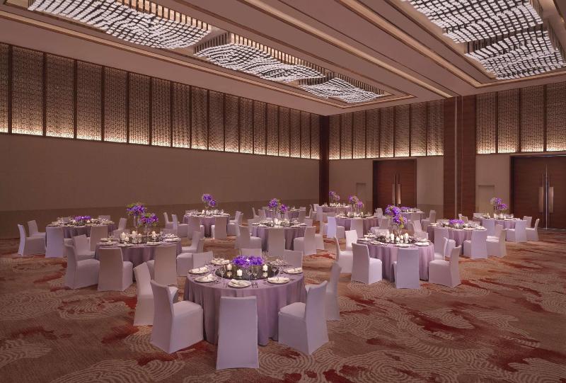Hyatt Regency Zhenjiang image