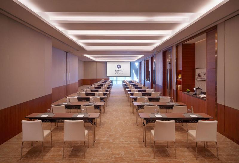 Hyatt Regency Zhenjiang image