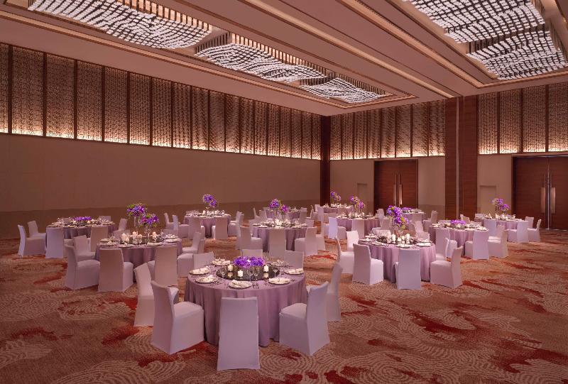 Hyatt Regency Zhenjiang image