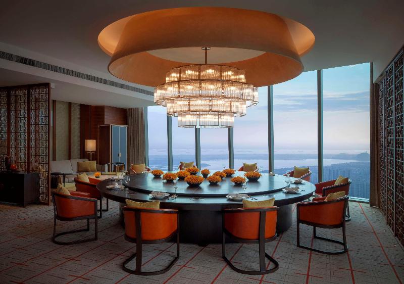 Hyatt Regency Zhenjiang image