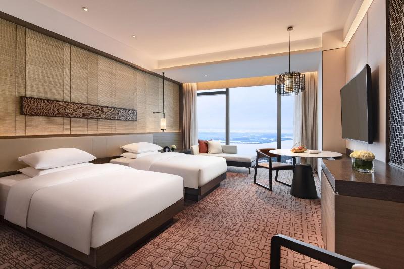 Hyatt Regency Zhenjiang image