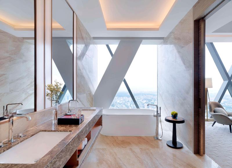 Hyatt Regency Zhenjiang image