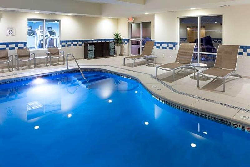 Fairfield Suites Ruston image
