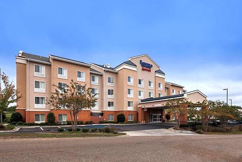 Fairfield Suites Ruston image
