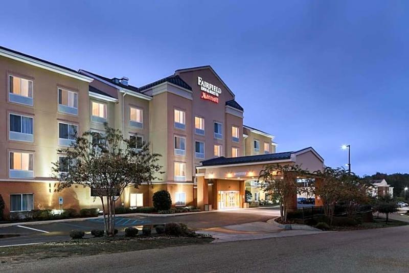 Fairfield Suites Ruston image