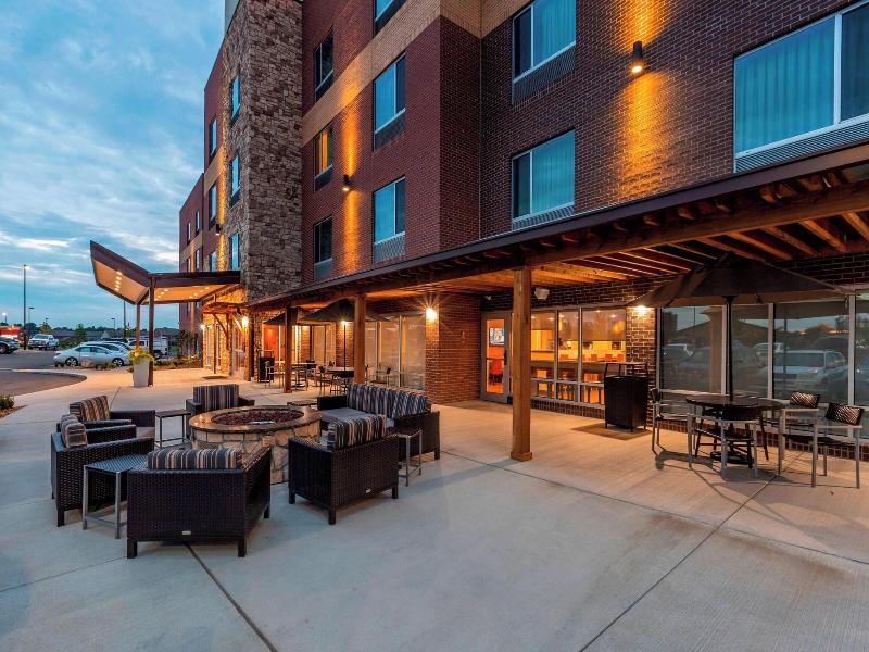 Towneplace Suites Lexinston Keeneland Airport