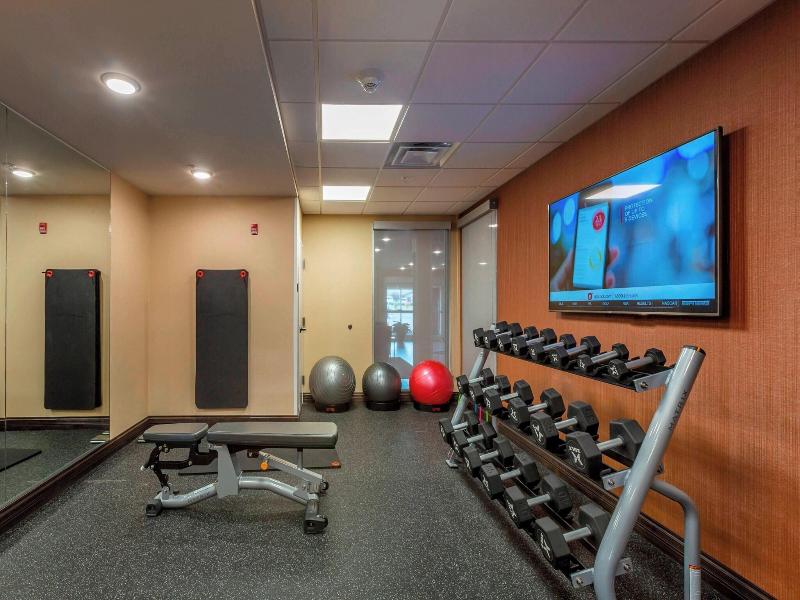 Towneplace Suites Lexinston Keeneland Airport
