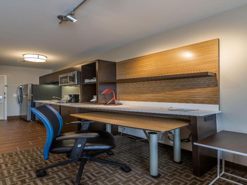 Towneplace Suites Lexinston Keeneland Airport — photo 47