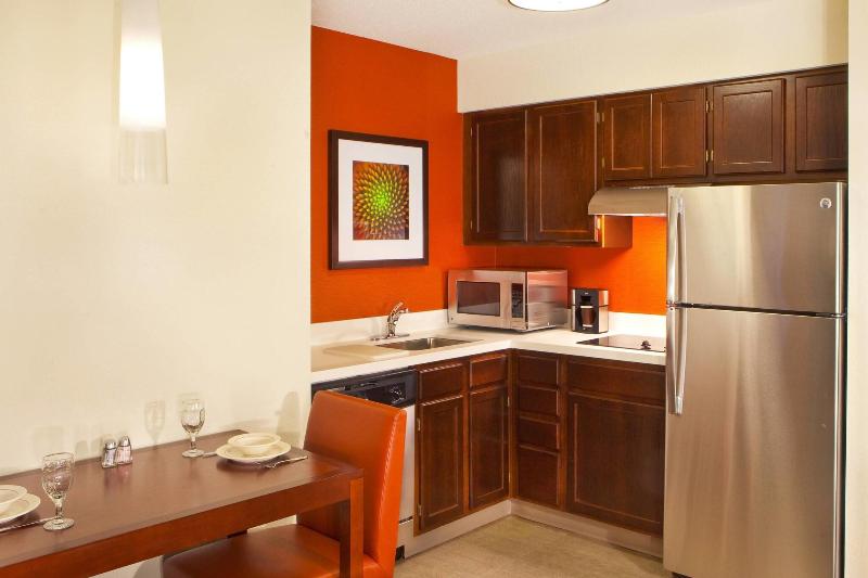 Residence Inn Hartford Manchester image