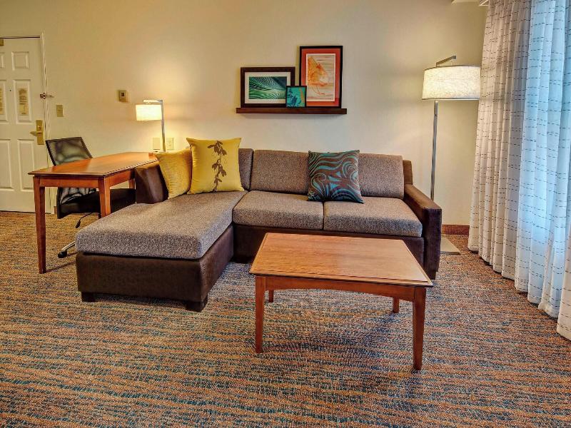 Suite, 1 Queen Bed with Sofa bed (1 Queen Bed and 1 Double Sofa Bed)