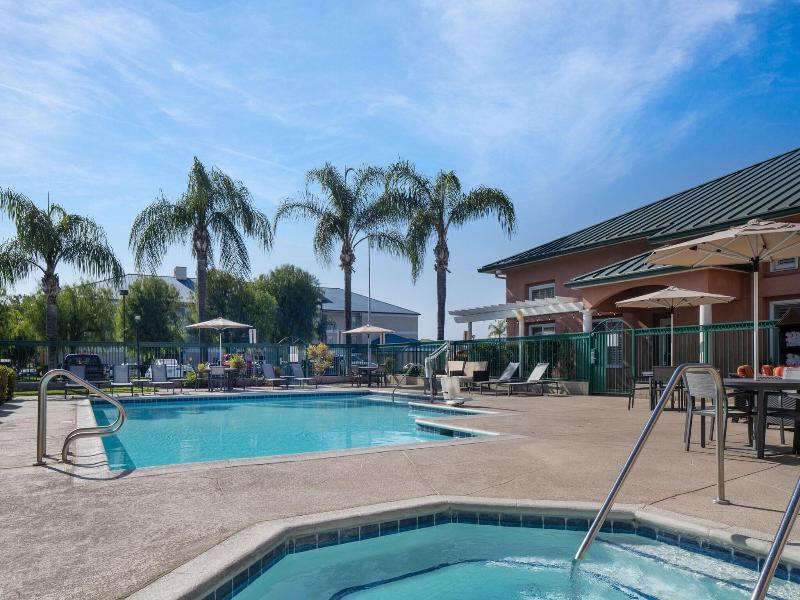 Residence Inn Santa Clarita Valencia image